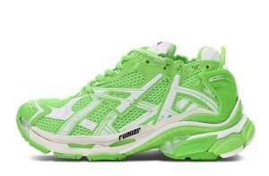 Balenciaga Runner Sneaker "Fluo Green" Reps
