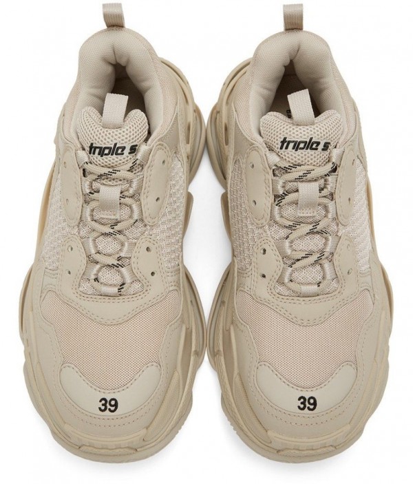 balenciaga sneaker triple s fake
