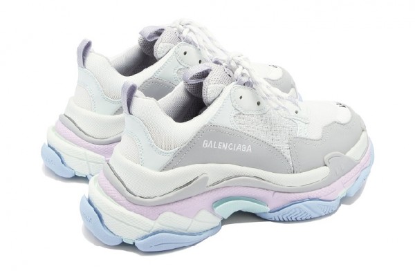 balenciaga triple s rose pas cher